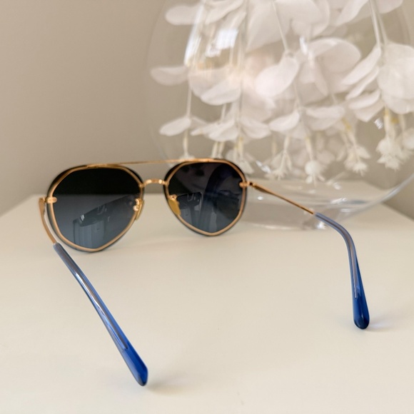 DIFF Lenox Aviator Sunglasses in Gold Blue Gradient - Picture 5 of 11
